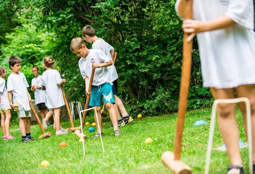 Oko Park Panzió Kemping és Rendezvényközpont