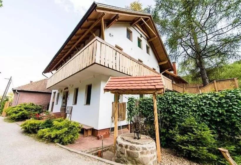 Oko Park Panzió Kemping és Rendezvényközpont