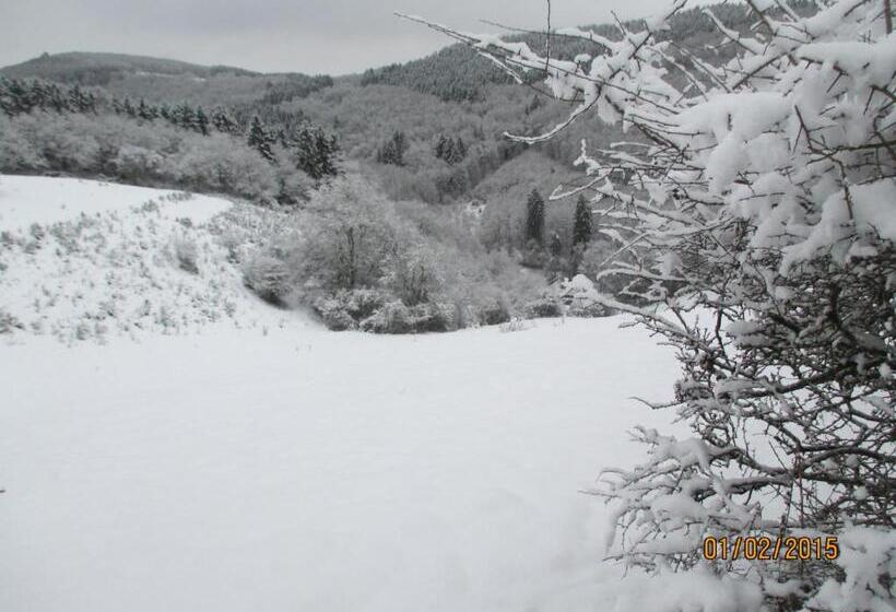 펜션 B&b Au Fil Des Saisons Sur La Wiels