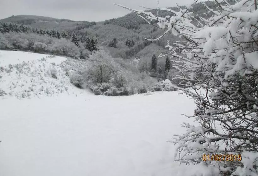 Majatalo B&b Au Fil Des Saisons Sur La Wiels