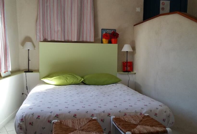 膳宿费 Chambre Et Table D’hôtes Le Fougal