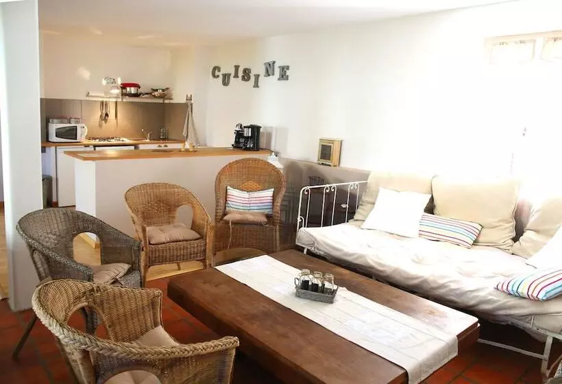 Majatalo Chambres D Hôtes   Les Vents Bleus