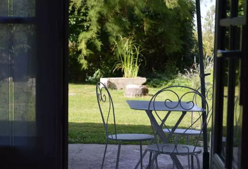 ペンション Chambres D Hôtes De Laloubin