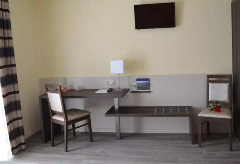 Majatalo Gasthaus Augenstein