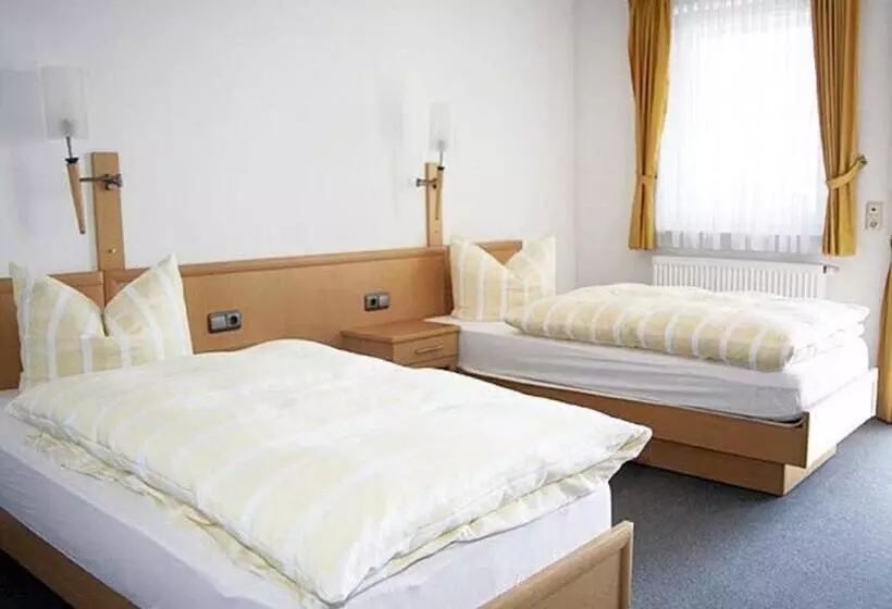 Majatalo Gasthaus Augenstein