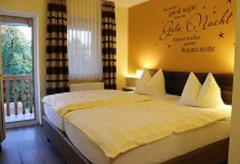 Majatalo Gasthaus Augenstein