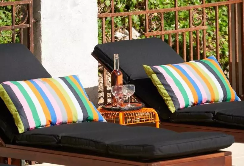 Majatalo La Bergerie Pradel