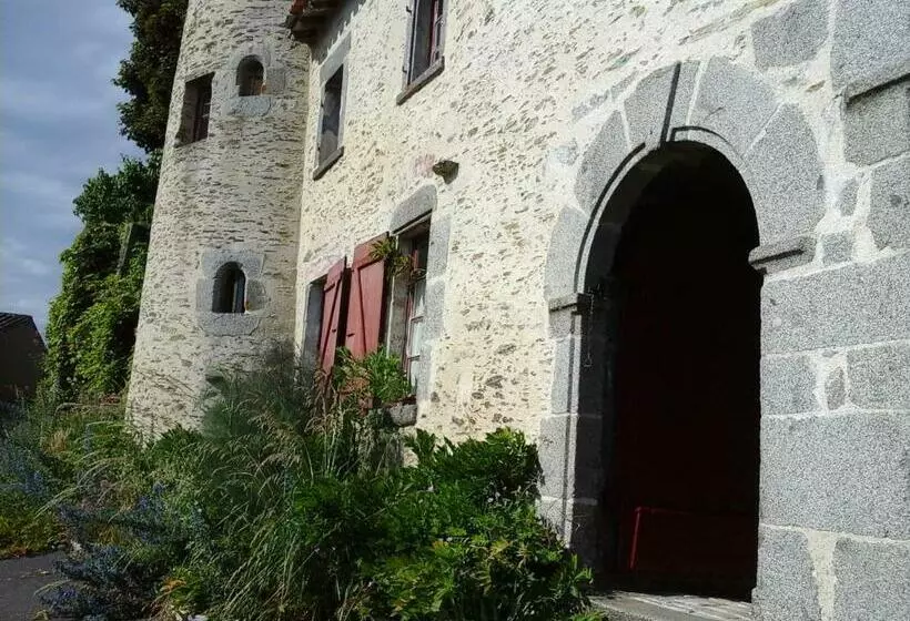 Majatalo La Tour Des Laudes