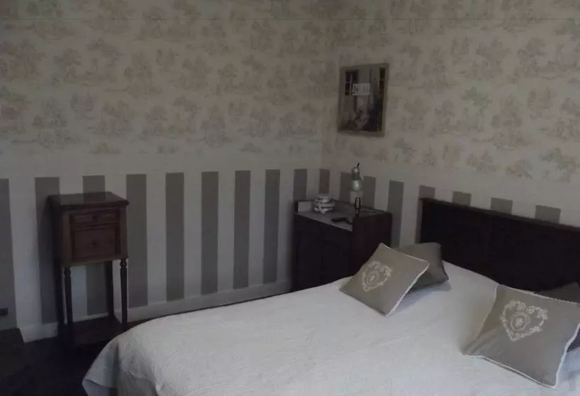 ペンション Wastine