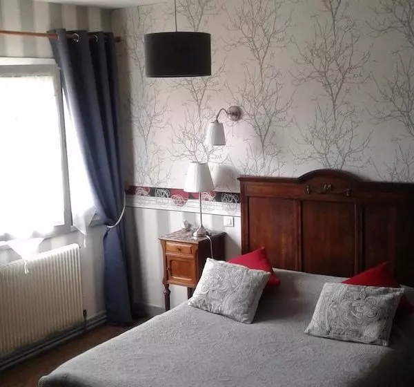 ペンション Wastine