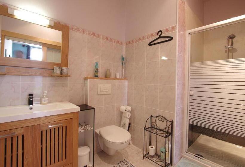 住宿加早餐  Chambres D Hotes Les Denias