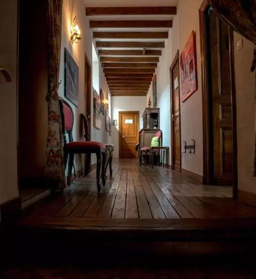 Aamiaismajoitus (B&B) Relais De L Alaric