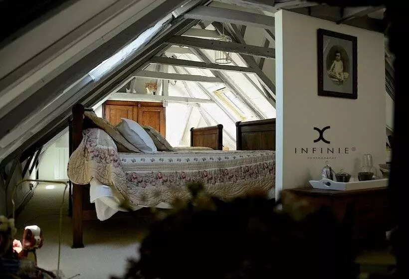 ベッドアンドブレックファースト Domaine Du Salabert