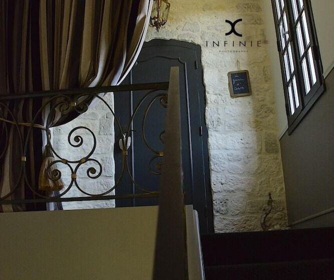 Bed and Breakfast Domaine Du Salabert