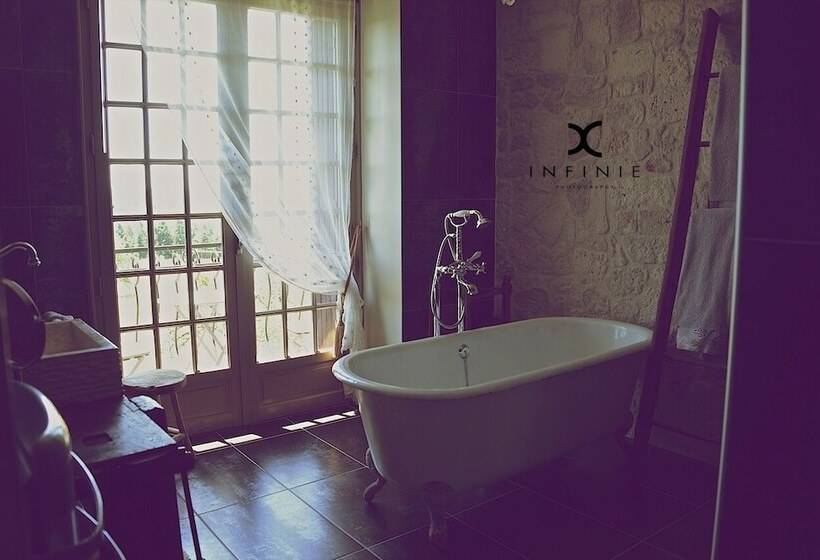 Bed and Breakfast Domaine Du Salabert