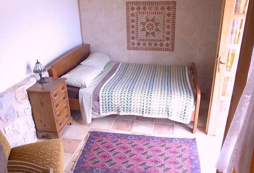 Bed and Breakfast Hvareno