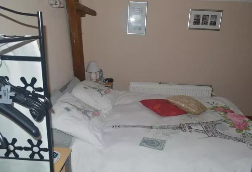 Aamiaismajoitus (B&B) La Gentilhommière Du Château De Ragnies