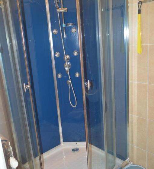 Bed and Breakfast La Gentilhommière Du Château De Ragnies