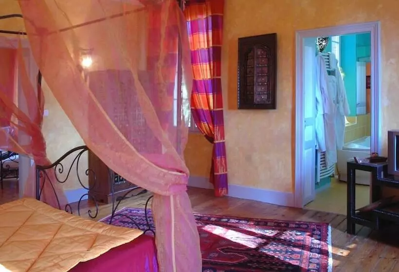 ベッドアンドブレックファースト Manoir Des Chanterelles