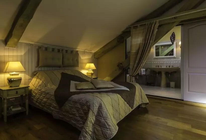 ベッドアンドブレックファースト Manoir Des Chanterelles