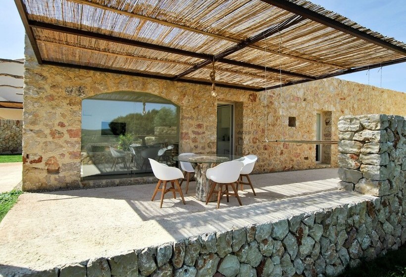 Mesmirizing Cottage In St Llorenç Des Cardassar With Swimming Pool