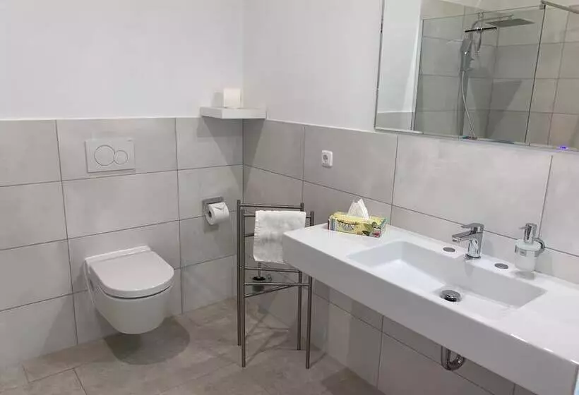 ホテル Apartment Panorama 2 Near Airport