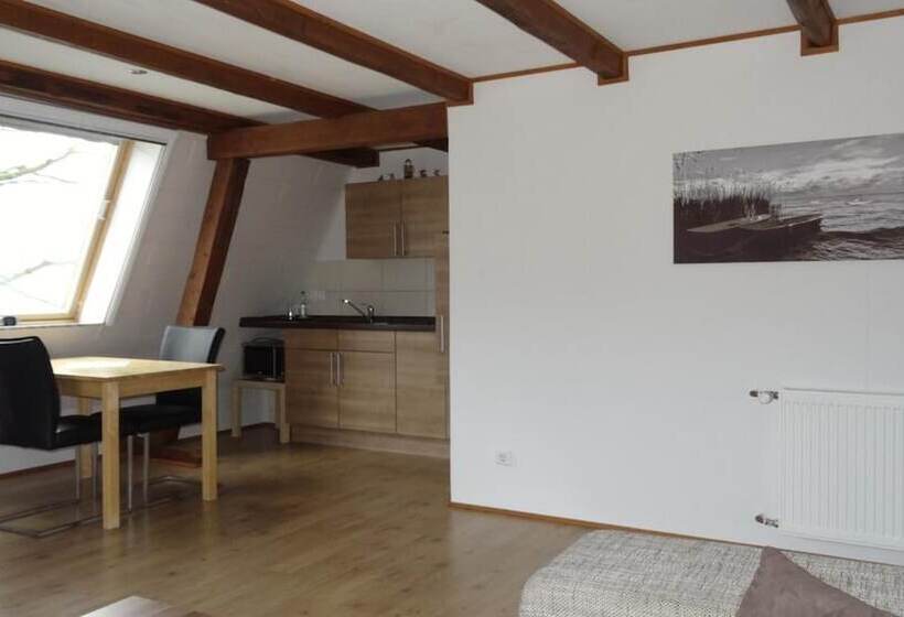 호텔 Apartment Panorama 2 Near Airport