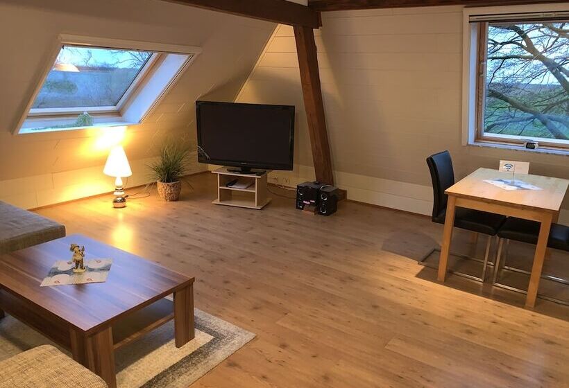 호텔 Apartment Panorama 2 Near Airport