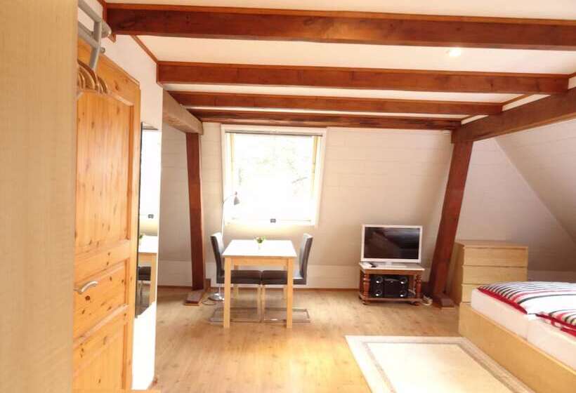 호텔 Apartment Panorama 2 Near Airport