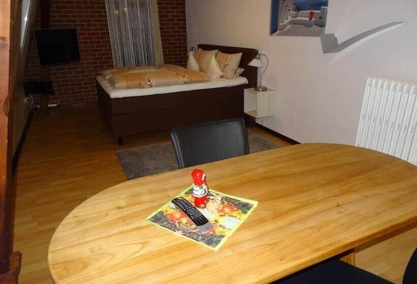 호텔 Apartment Panorama 2 Near Airport