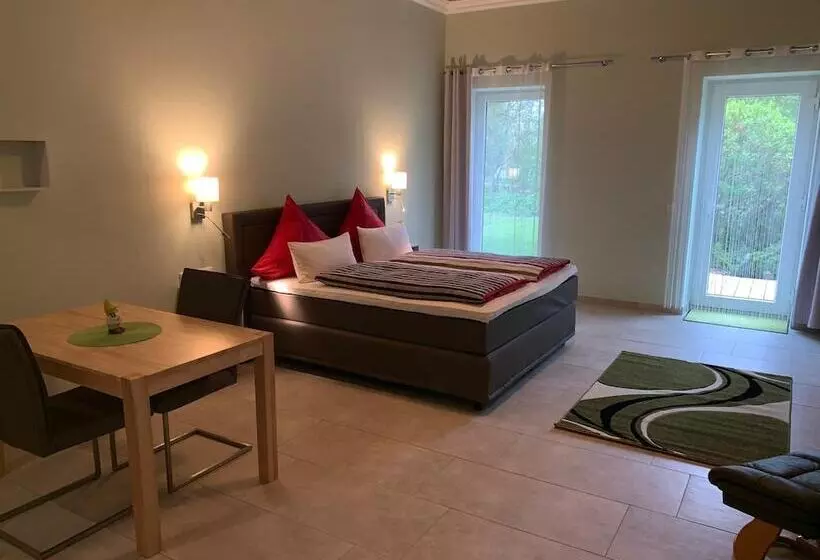 ホテル Apartment Panorama 2 Near Airport