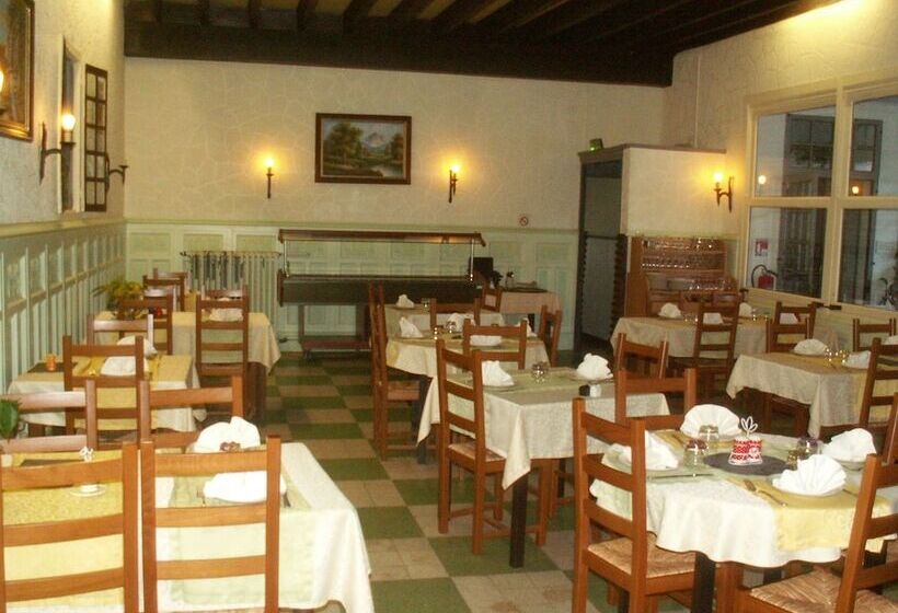 Отель Auberge Des Voyageurs