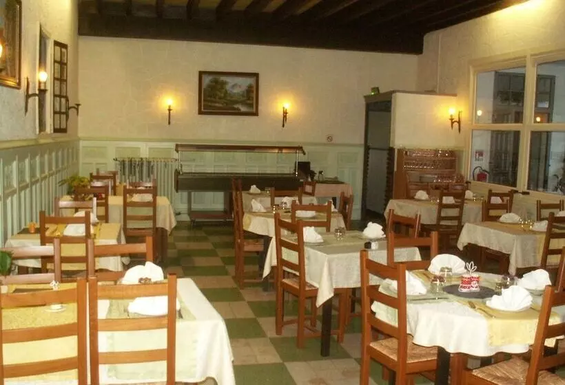 ホテル Auberge Des Voyageurs