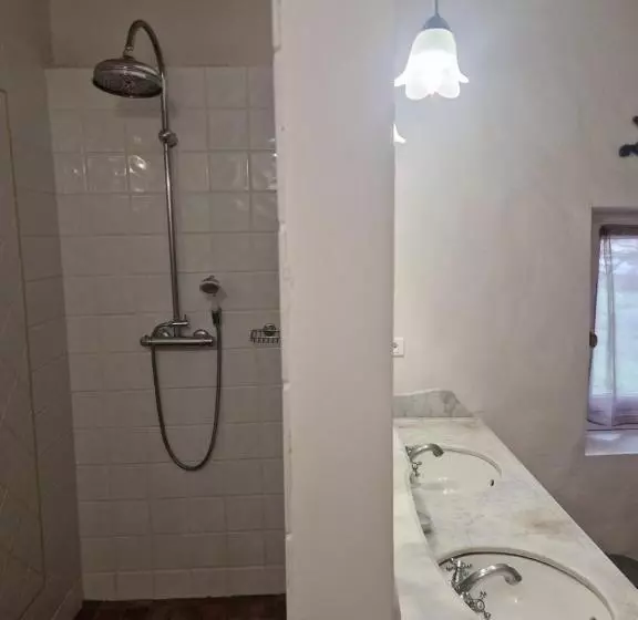 Hotelli La Bastide Du Bois Breant