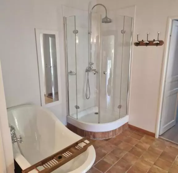 Hotelli La Bastide Du Bois Breant