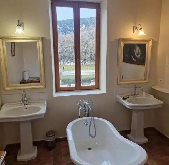 Hotelli La Bastide Du Bois Breant