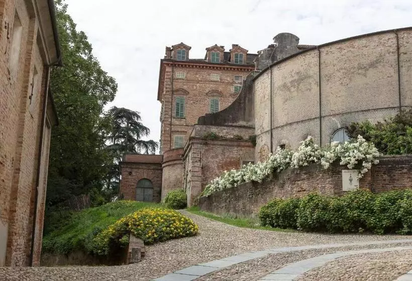 田舎風ホテル Marchesi Alfieri   Cantine E Ospitalità