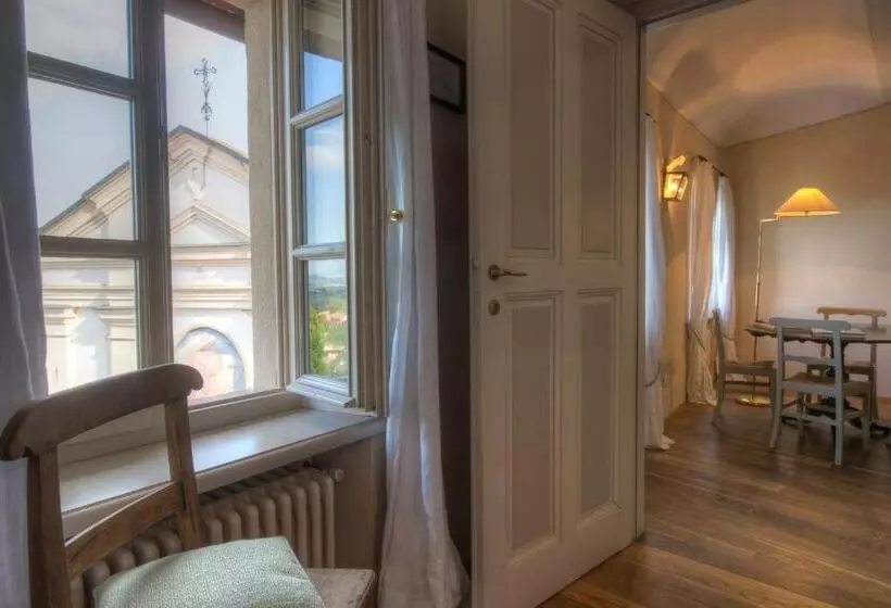 田舎風ホテル Marchesi Alfieri   Cantine E Ospitalità