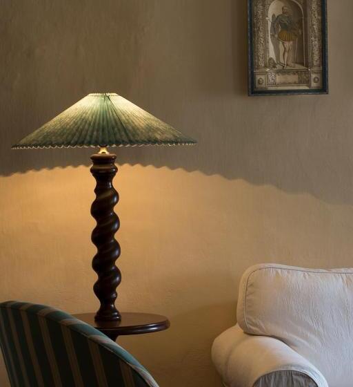 فندق ريفى Marchesi Alfieri   Cantine E Ospitalità