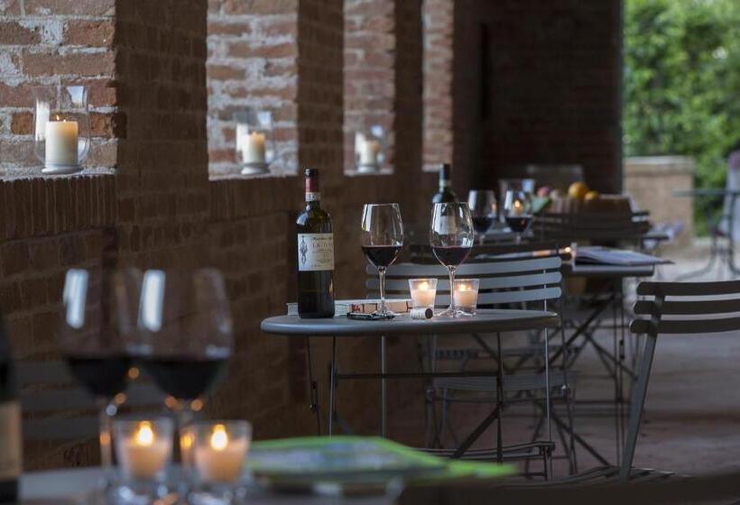 فندق ريفى Marchesi Alfieri   Cantine E Ospitalità