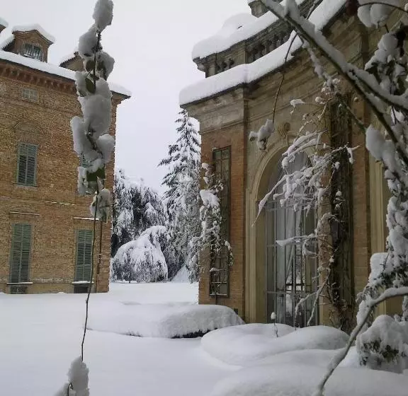 田舎風ホテル Marchesi Alfieri   Cantine E Ospitalità