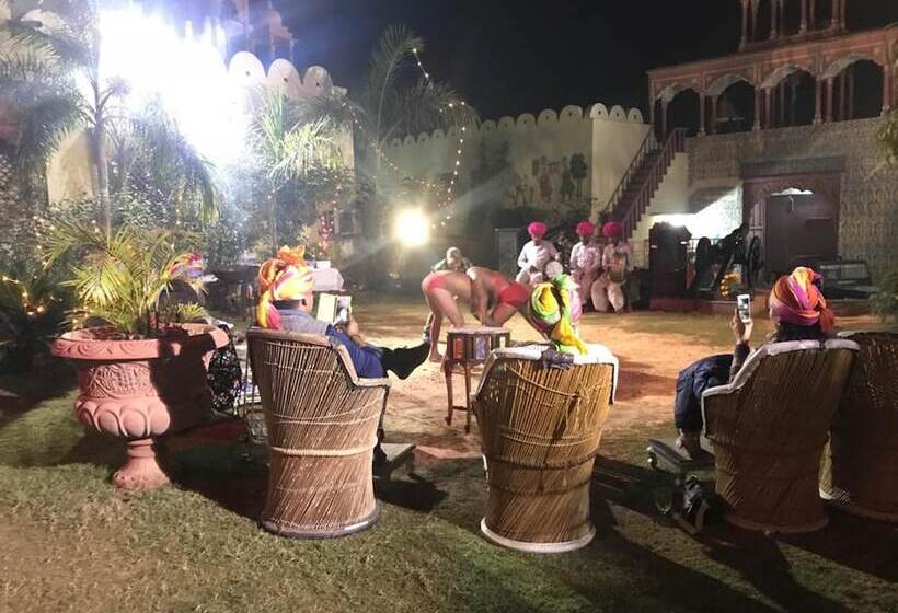 ホテル Suroth Mahal A Jaipur Riyasat