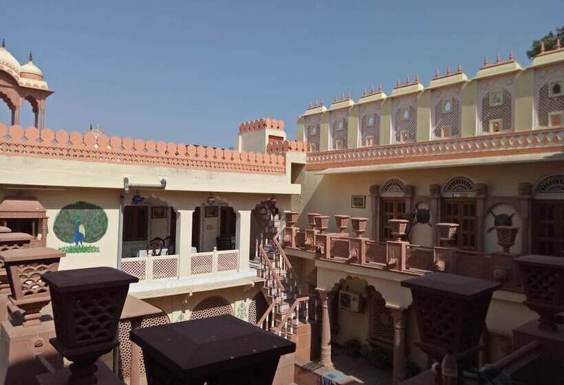 ホテル Suroth Mahal A Jaipur Riyasat
