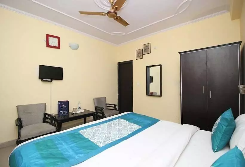 ホテル Traveller Inn