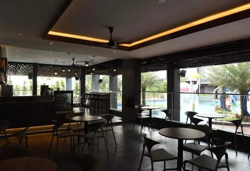 Vangohh Eminent Hotel & Spa