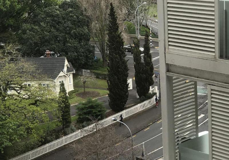 Отель Waterloo Quadrant