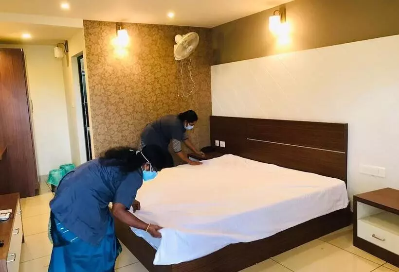 Hotelli Wayanad Royal Crown