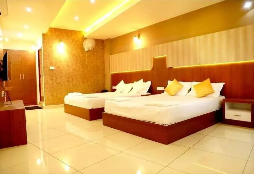 Hotelli Wayanad Royal Crown