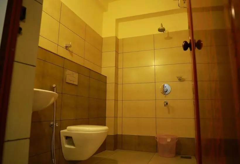 Hotelli Wayanad Royal Crown