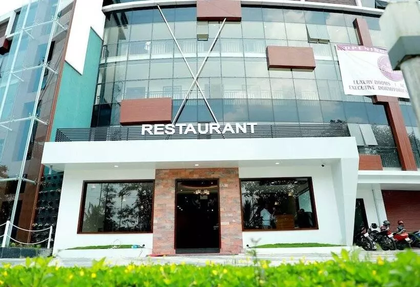 Hotelli Wayanad Royal Crown